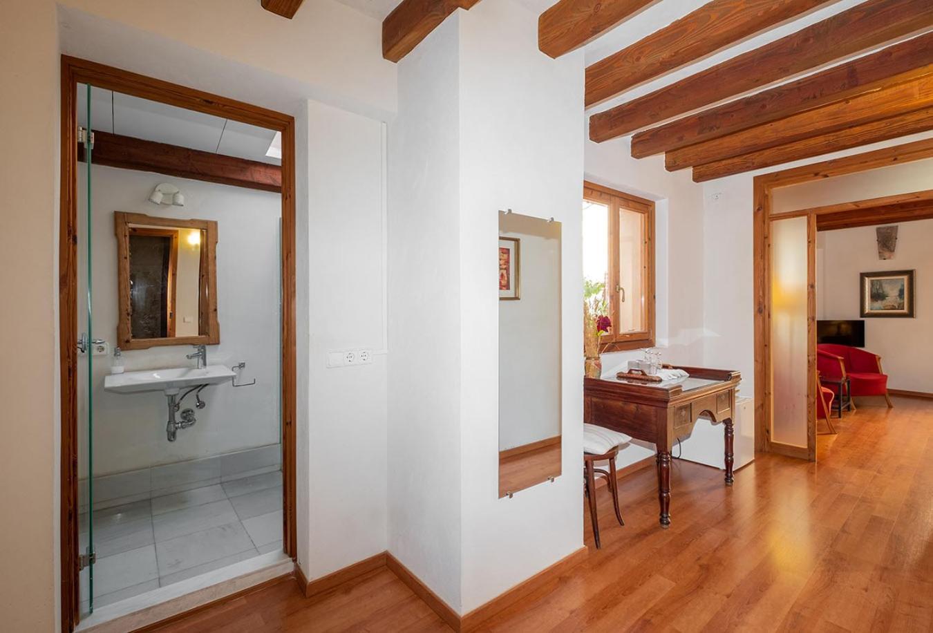 Ramon Llull House Hotel Палма де Майорка Стая снимка